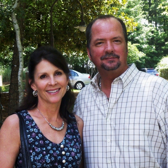 New and gently used clothing and shoes as well as purses, jewelry & other stuff! - Picture 8 of 8